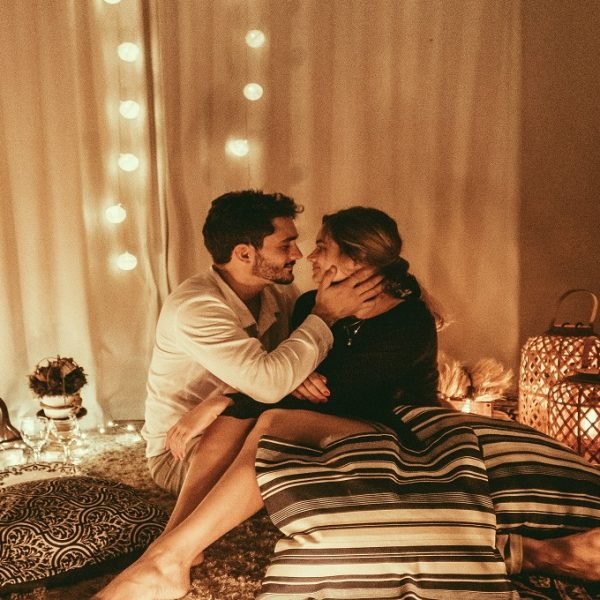 How to Answer Negatively on a Dating Site?