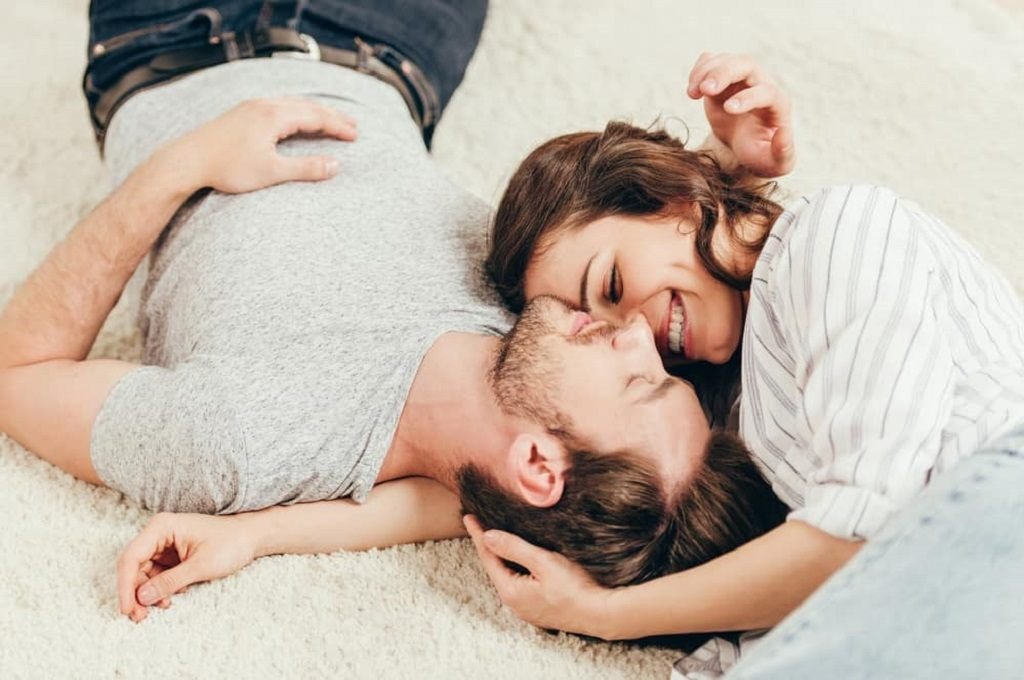 7 Conversation Skills For Building Better Connections