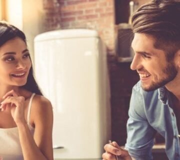 Hot Daily Flirts